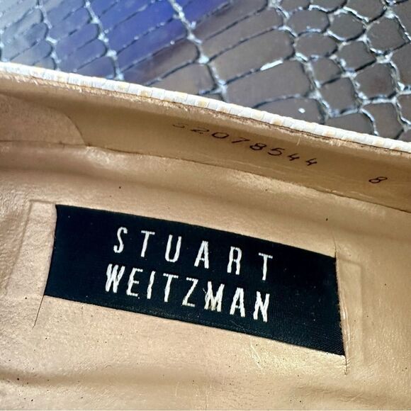 Stuart Weitzman light gold, textured pumps. - Picture 2 of 7